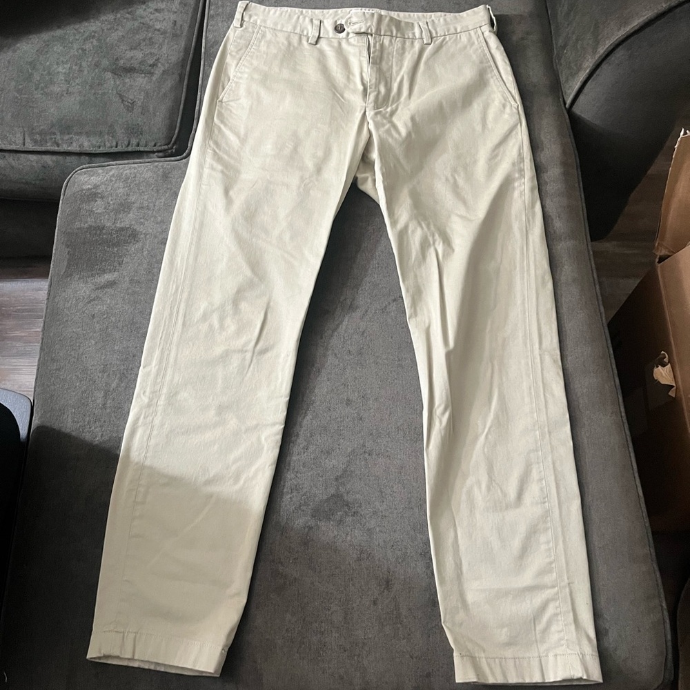 ASKET Beige Chino 31/30 lightly used mens chino pant
